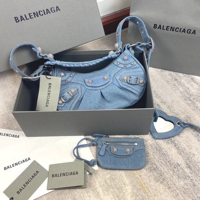 B a l e n c i a g a denim 26cm