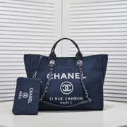 C h a n e l tote