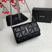 Handbag  size 19.5*13*4cm