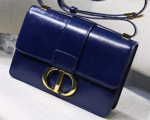 D i o r Montaigne navy 24 x 17 x 8 cm