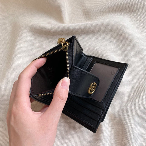 Gucci wallet