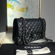 C hanel classic black