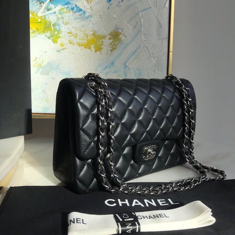 C hanel classic black