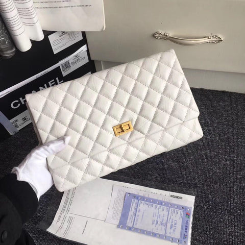 Chanel 25cm clutch