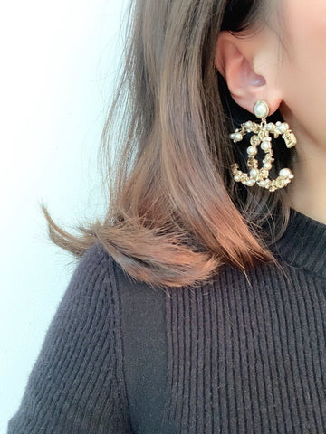 C h  earrings