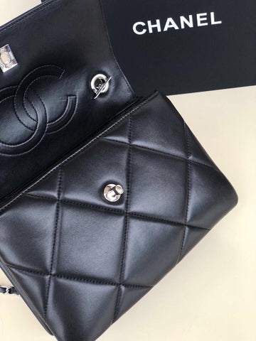 BLACK FASHION HANDBAG