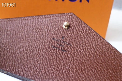 Botton wallet