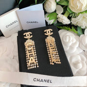 C h earrings