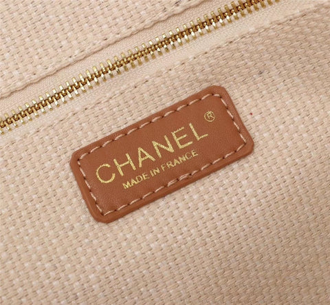 Chanel tote