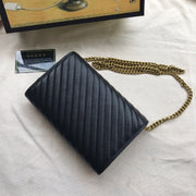 GG wallet bag b/w