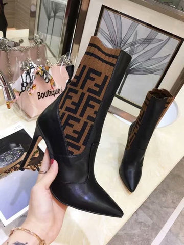 F E N D I boots