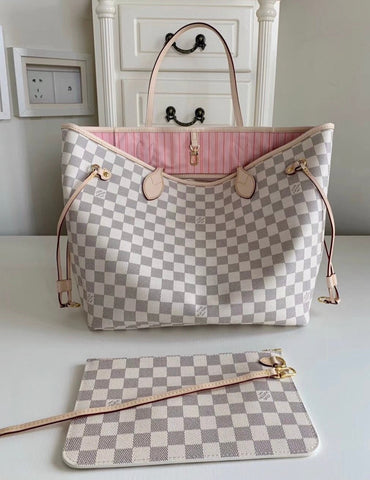 L v neverfull white