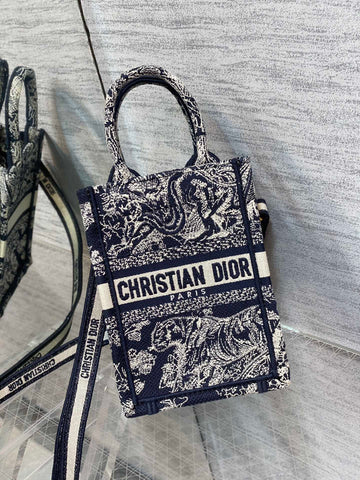 D i o r mini tote 13.5*5*18cm