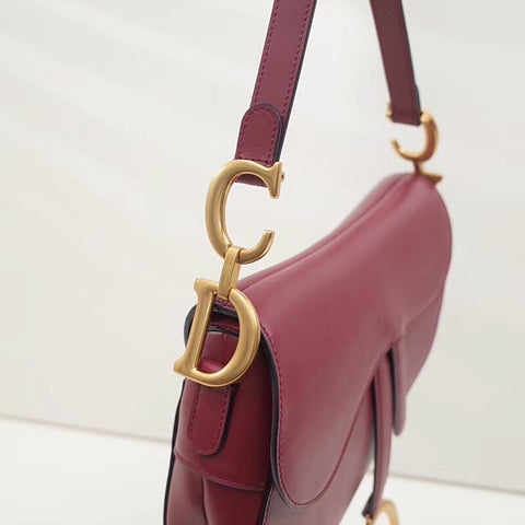 D saddle burgundy