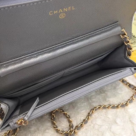 Chanel caviar Size:19x12 cm