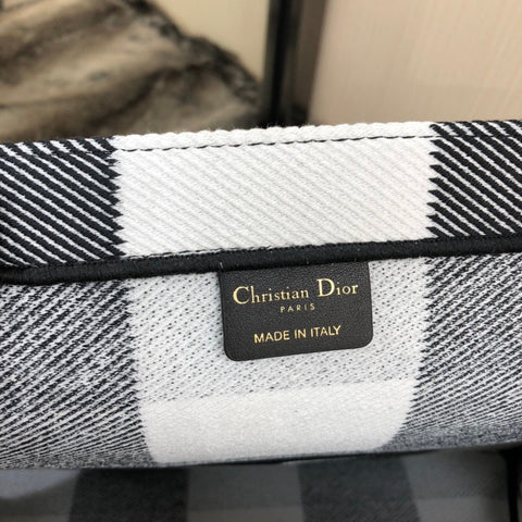 Dior book 36cm