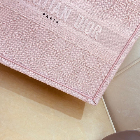 Dior book pink 36cm