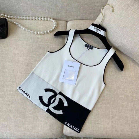 Chanel crop top