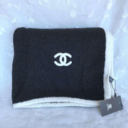 Chanel b/w scarf