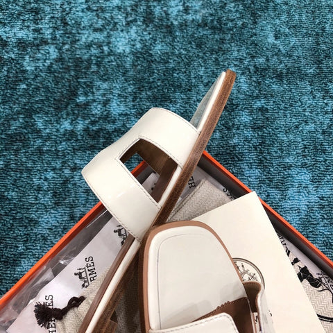 Hermès slides