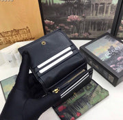 G ucci wallet