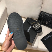 Chanel slides 2colors