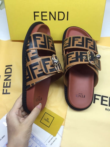 Fendi slides