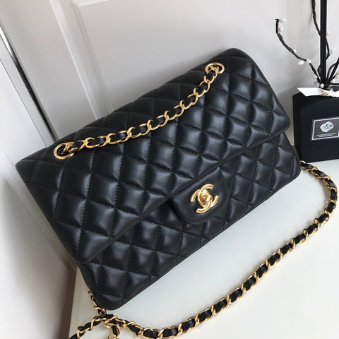 Chanel classic 25cm