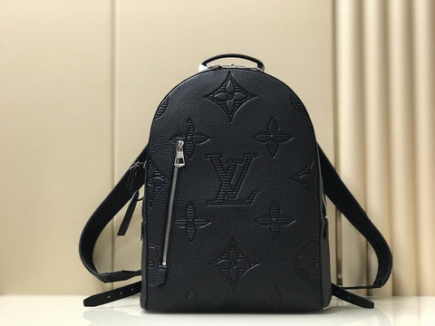 L v backpack