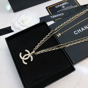 C h a n e l necklace