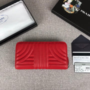 P wallet