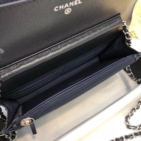 Chanel caviar Size:19x12 cm