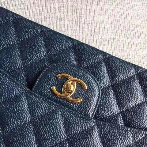 Chanel caviar navy 30cm