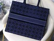 Dior book navy 41 cm